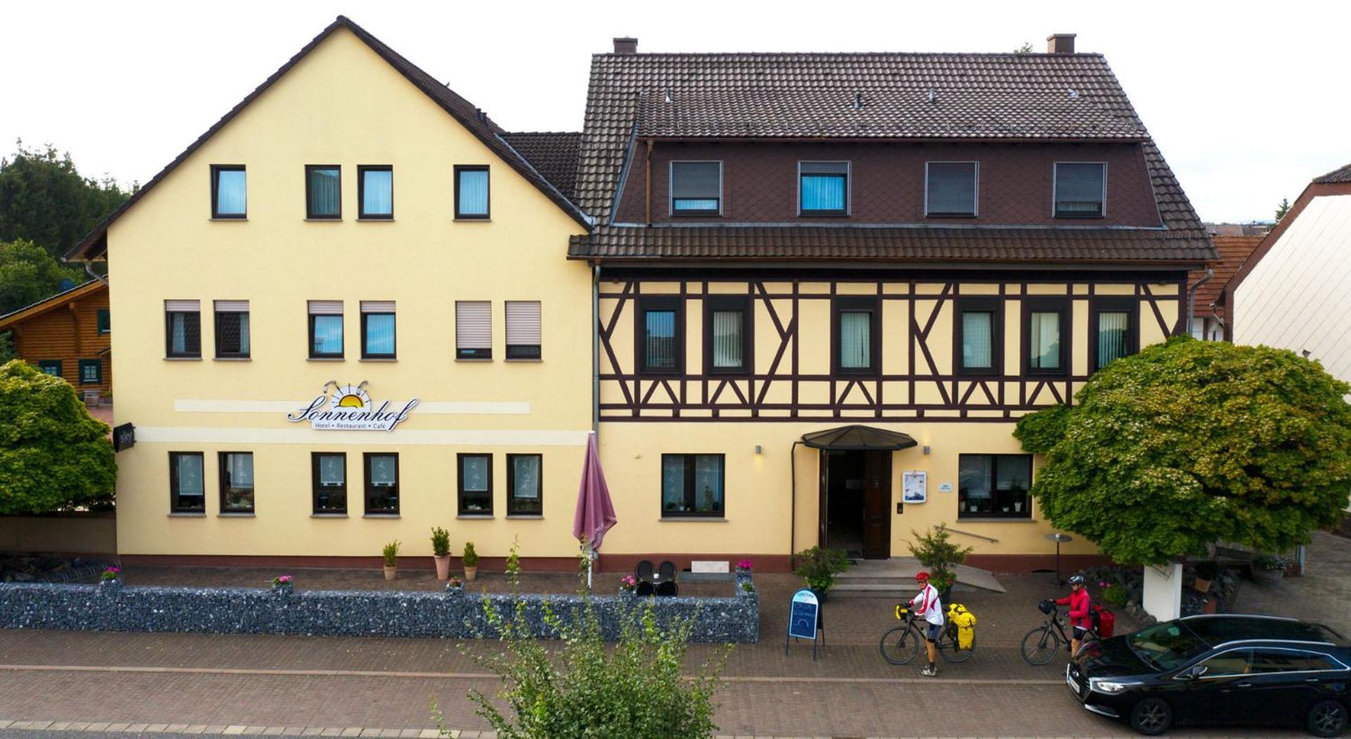 Hotel Sonnenhof Obersuhl エクステリア 写真